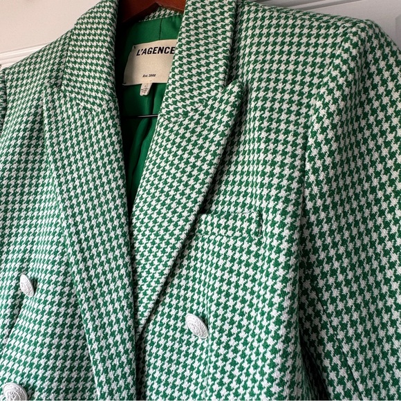 L’AGENCE Kenzie Double-Breasted Blazer in Grass Green - Picture 12 of 13